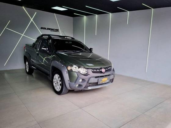 FIAT STRADA 1.8 MPI ADVENTURE CE 16V FLEX 2P MANUAL FIAT STRADA 1.8 MPI ADVENTURE CE 16V FLEX 2P MANUAL